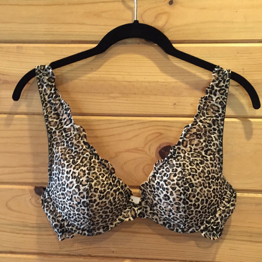 Victoria Secret bra with pink cups size 34C